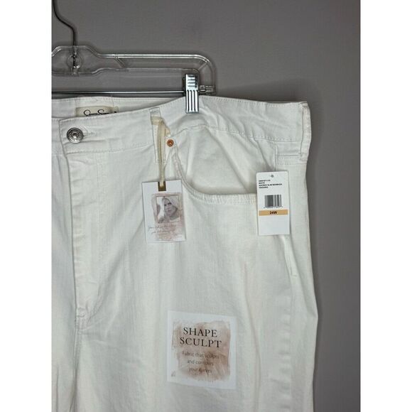 Jessica Simpson Adored Slim Bermuda Shorts Modest White Denim Jean Fray Hem 24W - Picture 4 of 16